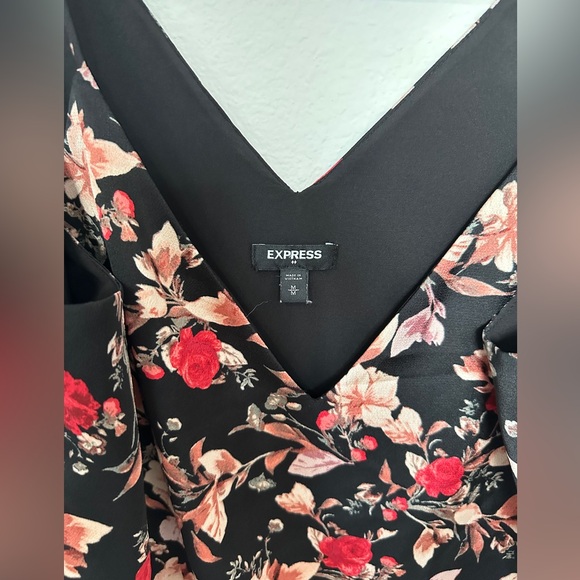 Express Floral Cami - Picture 3 of 6